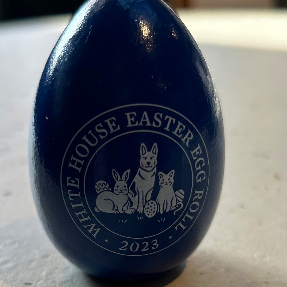 White House BIDEN BLUE Easter Egg 2023  President First Dog Cat Commander Willow